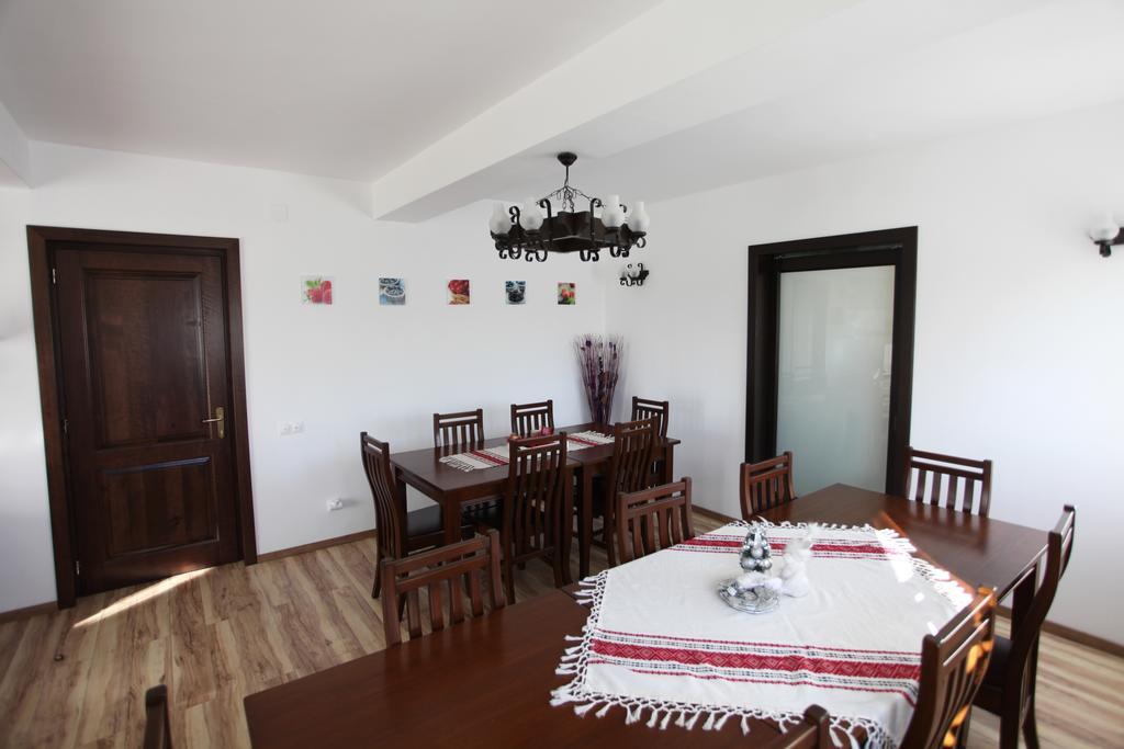 Pensiunea Livada Bunicului Stanesti  Esterno foto